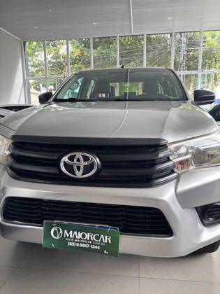 TOYOTA HILUX 2.7 SR 4X2 CD 16V FLEX 4P MANUAL